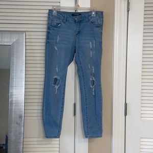 Fashionnova distressed light wash cropped jean